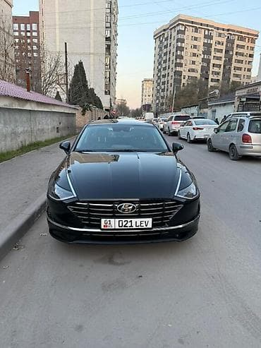 Hyundai Sonata: 2019 г., 2 л, Автомат, Бензин, Седан