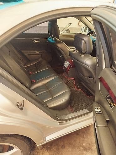 Продажа авто: Mercedes-Benz C-Class: 2008 г., 5.5 л, Автомат, Бензин, Седан — 6