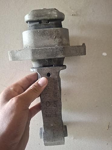 кошки купить бишкек: Подушка мотора Hyundai — 3