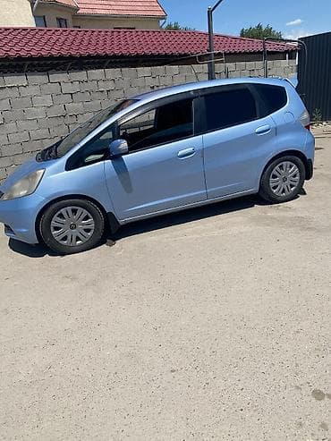Honda Jazz: 2009 г., 1.4 л, Автомат, Бензин, Хэтчбэк — 2