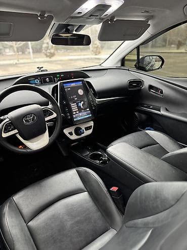 corolla e150: Toyota Prius: 2017 г., Гибрид, Хэтчбэк — 10