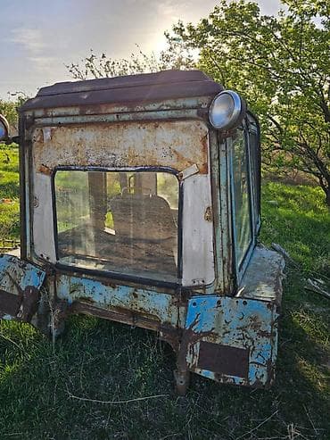 трактор 82 1: Кабина МТЗ (Беларус) — 2