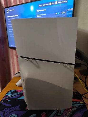 Продам Playstation 5 slim с 2 джойстиками коробка и чеки имеются — 2
