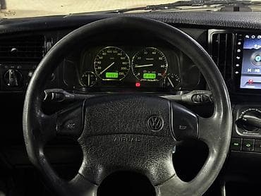 step vagon: Volkswagen Golf: 1997 г., Хэтчбэк — 7