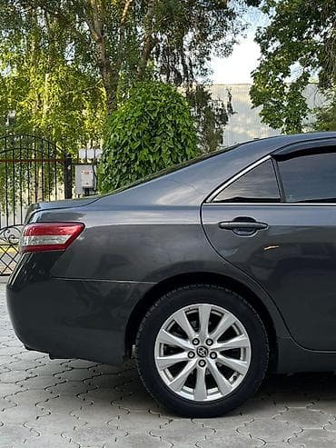 автосайты германии: Toyota Camry: 2010 г., 2.5 л, Автомат, Бензин, Седан — 10