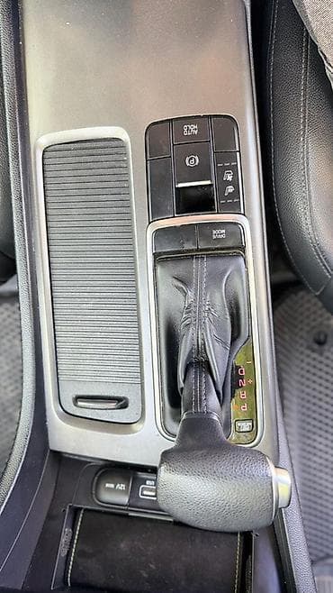 Унаа сатуу: Kia K5: 2020 г., 0.2 - engine capacity л, Автомат, Газ, Хетчбек — 10