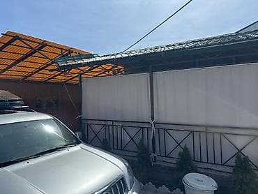 продам в связи с переездом: Продаю Котедж в пансионате Париж-2 - Просторная крытая терраса с — 1