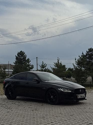 Транспорт: Jaguar XE: 2015 г., 2 л, Автомат, Бензин, Седан — 2