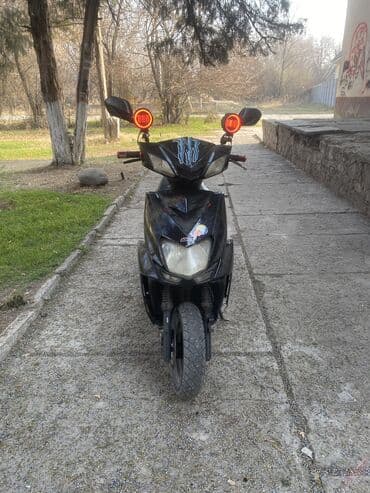 авто в рассрочку мурабаха бишкек: Макси-скутер M8, 150 куб. см, Бензин, Б/у — 1
