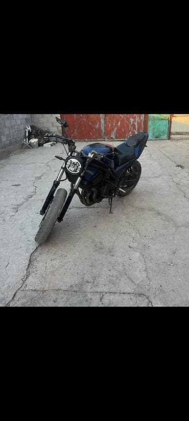 Мотоциклы: Спортбайк Honda, 400 куб. см, Бензин, Взрослый, Б/у — 1
