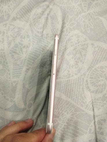 macbook pro 16: IPhone 7, Б/у, 32 ГБ, Rose Gold, Чехол, 70 % — 4