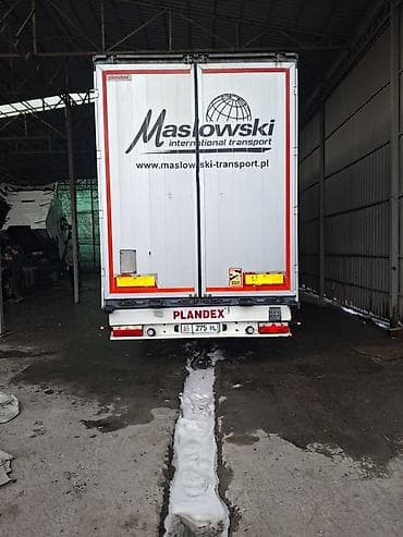 рено 460: Тягач, Renault, 2018 г., Тентованный — 4