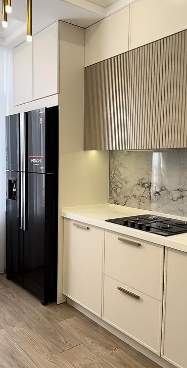 Холодильник Hitachi, многодверный (French Door), черное стекло -