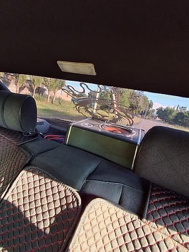 чехолы авто: Mercedes-Benz W124: 1994 г., 2.2 л, Автомат, Газ, Седан — 7