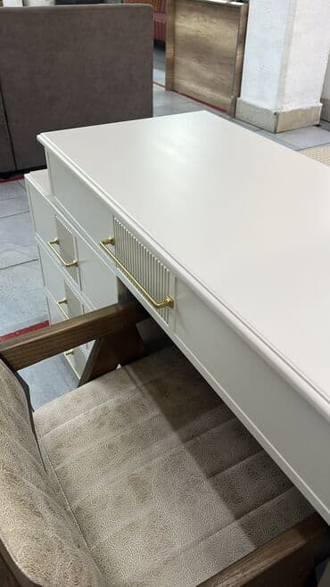 шкаф для документов металлический: Стол и стул для зала, Новый, В рассрочку, Бесплатная доставка, цвет - Бежевый — 2