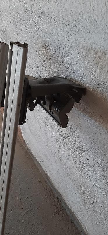 велокрепления: Поперечные дуги На рейлинги — 3