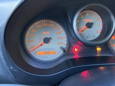 выхлоп 4 8: Toyota RAV4: 2003 г., 1.8 л, Механика, Бензин, Кроссовер — 4