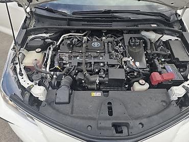 8: Toyota Corolla: 2021 г., 1.8 л, Автомат, Гибрид, Седан — 8