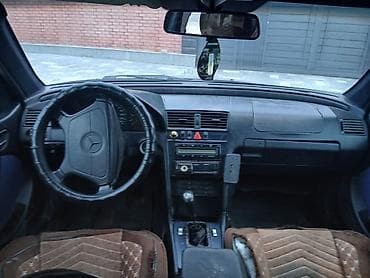 машины до 600 тысяч: Mercedes-Benz C-Class: 1999 г., 1.8 л, Механика, Бензин, Универсал — 5