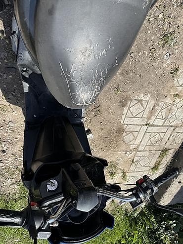 Мототехника: Макси-скутер 150 куб. см, Бензин, Колдонулган — 5