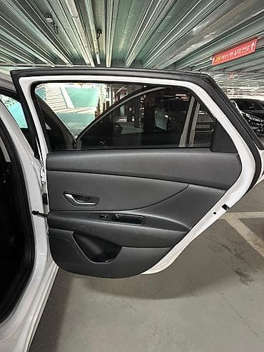 rexton 2020: Hyundai Avante: 2021 г., 1.6 л, Автомат, Газ, Седан — 10