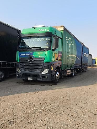 камаз бензавоз: Тягач, Mercedes-Benz, 2012 г., Тентованный — 1
