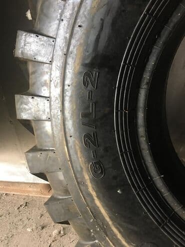 шины на фронтальный погрузчик: Продаю новую резину на спецтехнику, грейдер. 14.00-24. 30 тыс. за 1 — 3