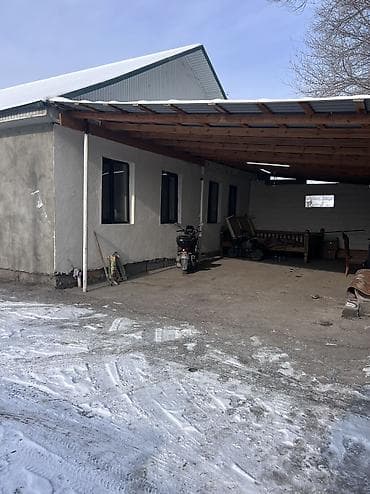 продаю дом с ак жол: Дом, 120 м², 5 комнат, Собственник — 3