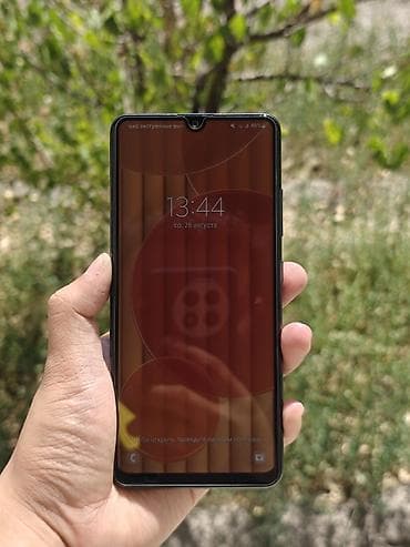 телефон кракен: Samsung Galaxy A32, Б/у, 128 ГБ, цвет - Черный, 2 SIM — 7