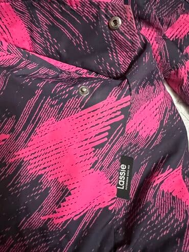 дать объявление: Продаю куртки и сапожки,заказывала с сайта,очень качественные — 3