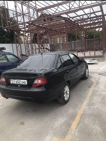 Daewoo Nexia: 2010 г., 1.6 л, Механика, Бензин, Седан at lalafo.kg Daewoo Nexia: 2010 г., 1.6 л, Механика, Бензин, Седан