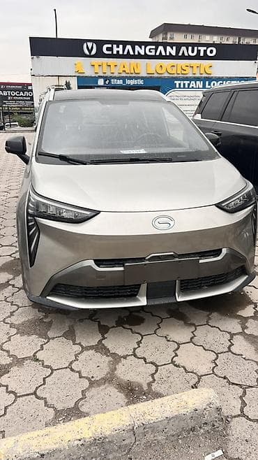 GAC: Электромобиль GAC AION 2022год запас хода 510км цена 10800$, два — 1