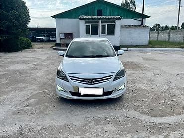 Hyundai Solaris: 2015 г., 1.4 л, Автомат, Седан
