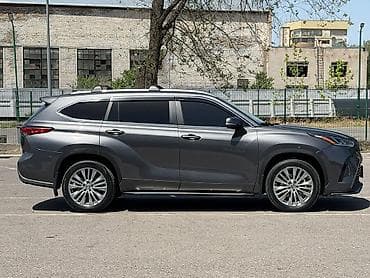byd leopard 3: Toyota Highlander: 2023 г., 2.4 л, Автомат, Бензин, Кроссовер — 7
