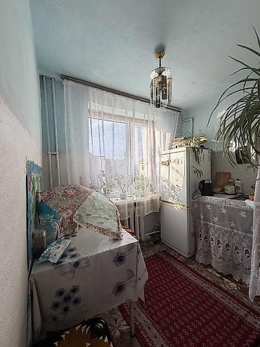 в районе пишпек: 2 комнаты, 42 м², Хрущевка, 2 этаж, Требуется ремонт — 4