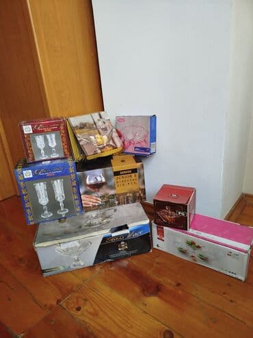 набор бокалов: Набор стеклянной посуды и сервировочных изделий в коробках. Состав по — 1