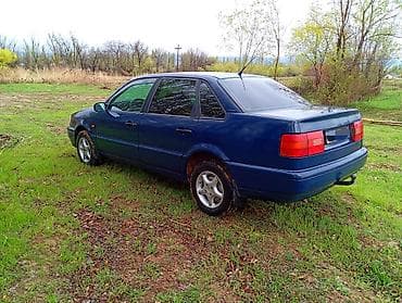 салон на авто: Volkswagen Passat: 1995 г., 1.8 л, Ручные, Бензин, Седан — 3