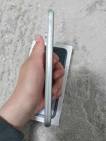 починка экрана: IPhone Xr, Б/у, 128 ГБ, Белый, Коробка, 77 % — 5