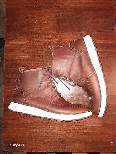 Спорттук бут кийим: Эркектердин ботинкеси, 43, Колдонулган, түсү - Күрөң, Өзү алып кетүү — 4