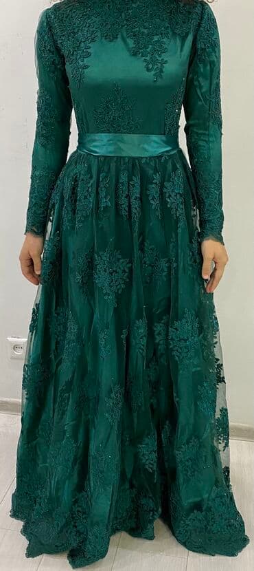 прокат платьев больших размеров: Платья 
специальное шитье S
индивидуальный дизайн
+ тарлатан — 1