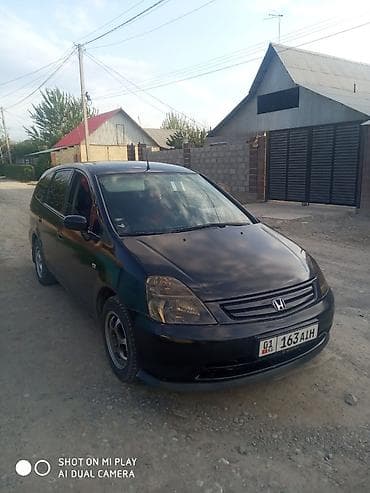 лобовое стрим: Honda Stream: 2002 г., 1.7 л, Механика, Бензин, Минивэн — 1