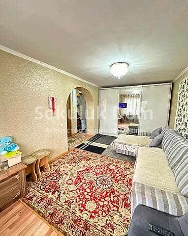 Продажа квартир: 1 комната, 32 м², 2 этаж — 2