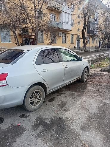 Toyota: Toyota Yaris: 2008 г., 1.5 л, Автомат, Бензин, Седан — 9