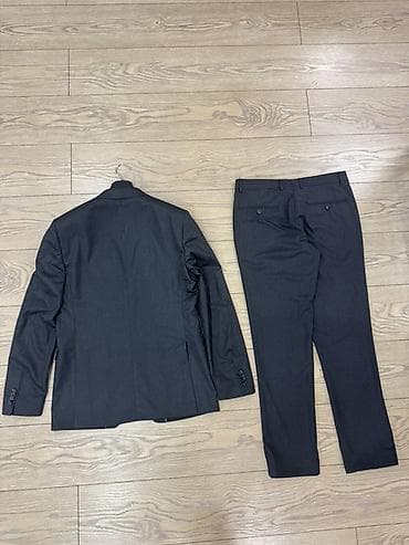 Костюмы: Костюм выпускной/деловой мужской бренда BREUCCIO Покупали в дордой — 2