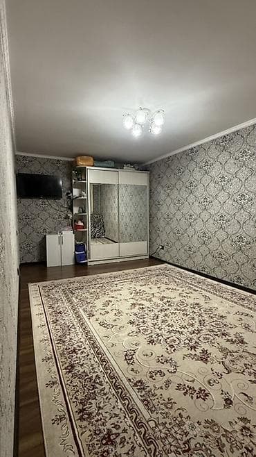 продаю 1 комн: 1 комната, 32 м², 104 серия, Евроремонт — 1