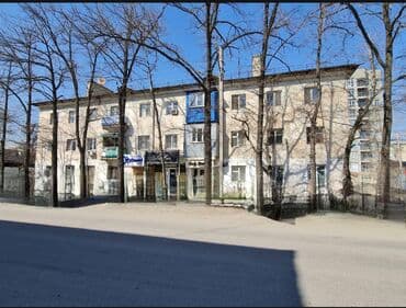 продаю квартиру по улице советская донецкая: 1 комната, 35 м², Хрущевка, 1 этаж, Старый ремонт — 1