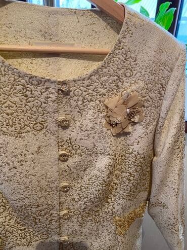 кыргыз кийими: Очень красивый комплект. Продается, размер (турция 46) (Ru 52 — 7