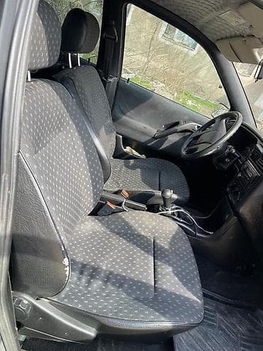 авто гоз: Volkswagen Passat: 1995 г., 1.8 л, Ручные, Бензин, Седан — 5