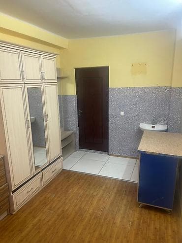 Комнаты: 1 комната, 13 м², Гостиничный тип, 1 этаж, Косметический ремонт — 2