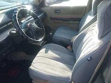 бишкек мото: Nissan X-Trail: 2003 г., 2 л, Кол менен иштөөчү, Газ, Кроссовер — 3